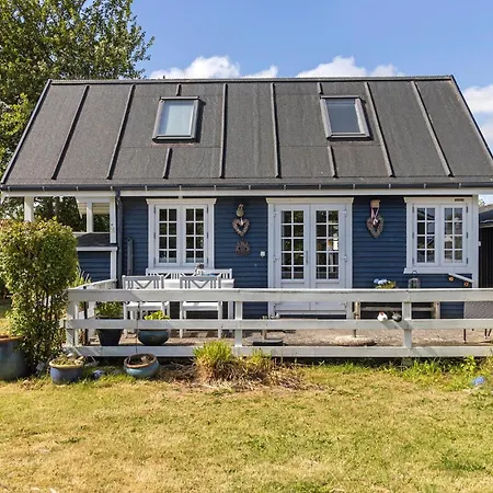 בית נופש Lovely In With Wifi *